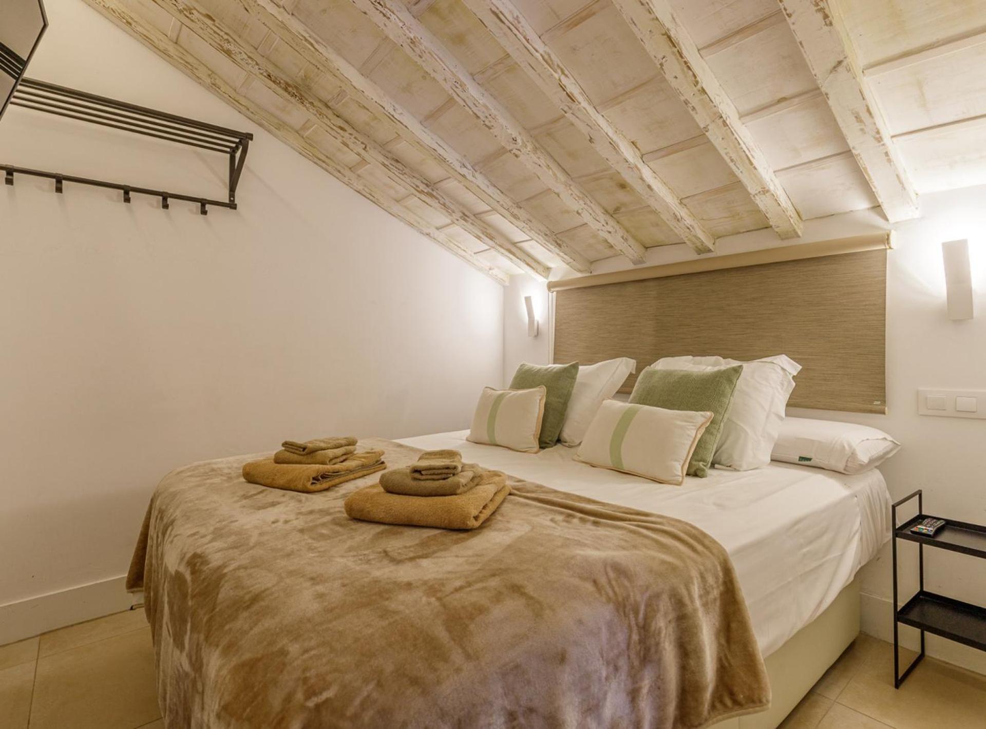 Apartamento Thegood Mitjana Málaga Exterior foto